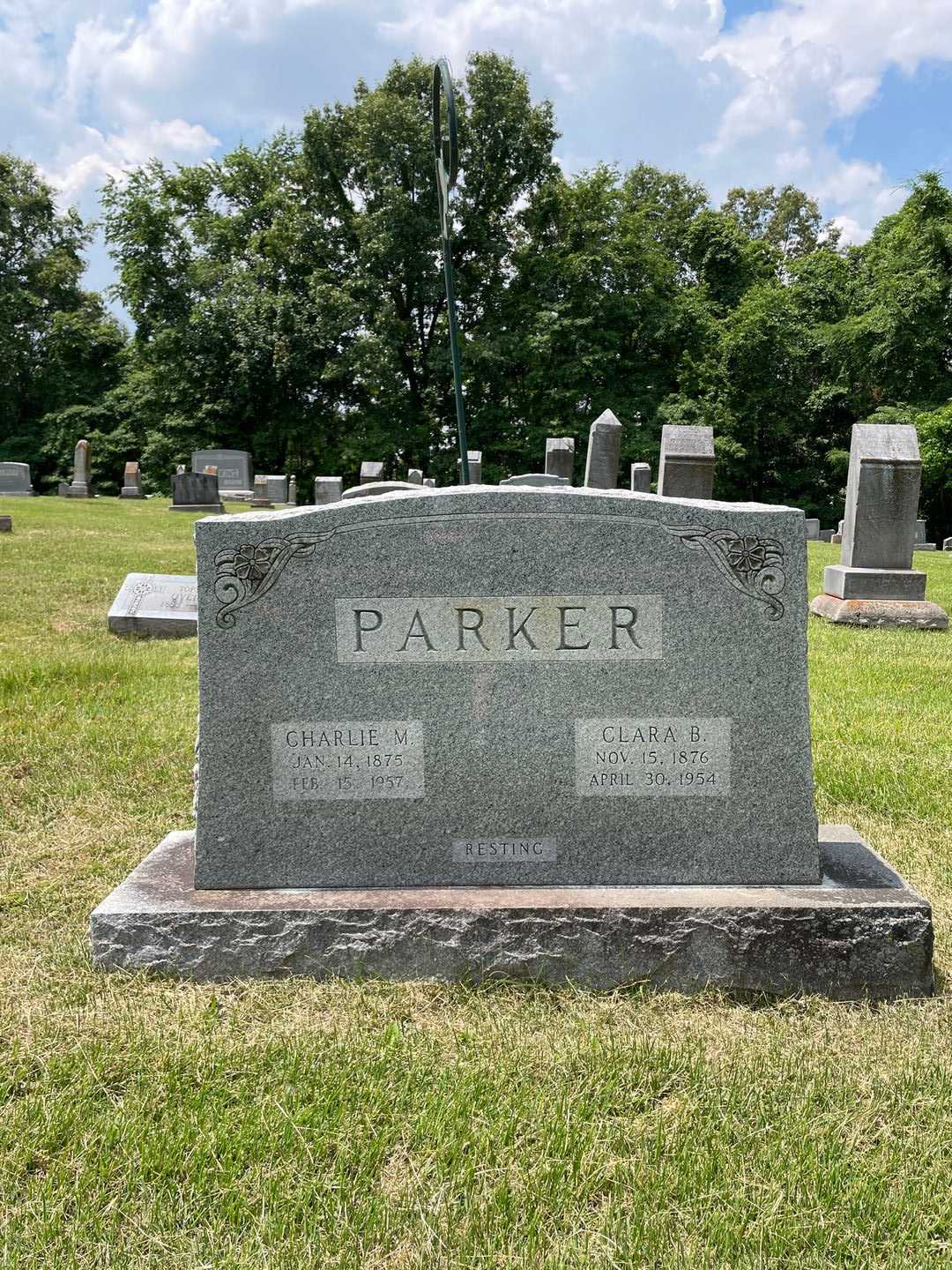 Clara B. Parker's grave. Photo 1