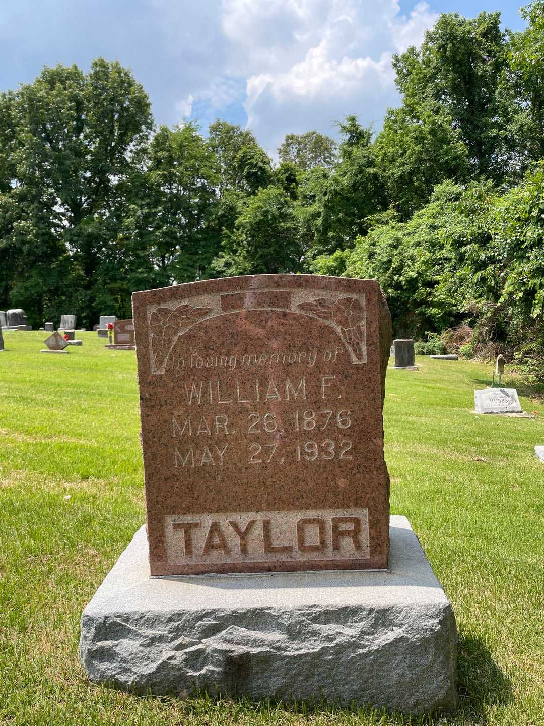 William F. Taylor's grave. Photo 1