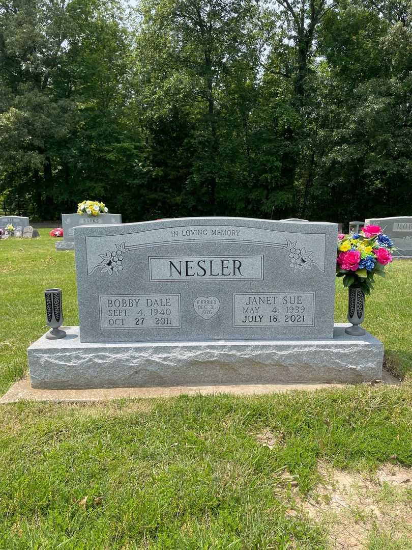 Bobby Dale Nesler's grave. Photo 2