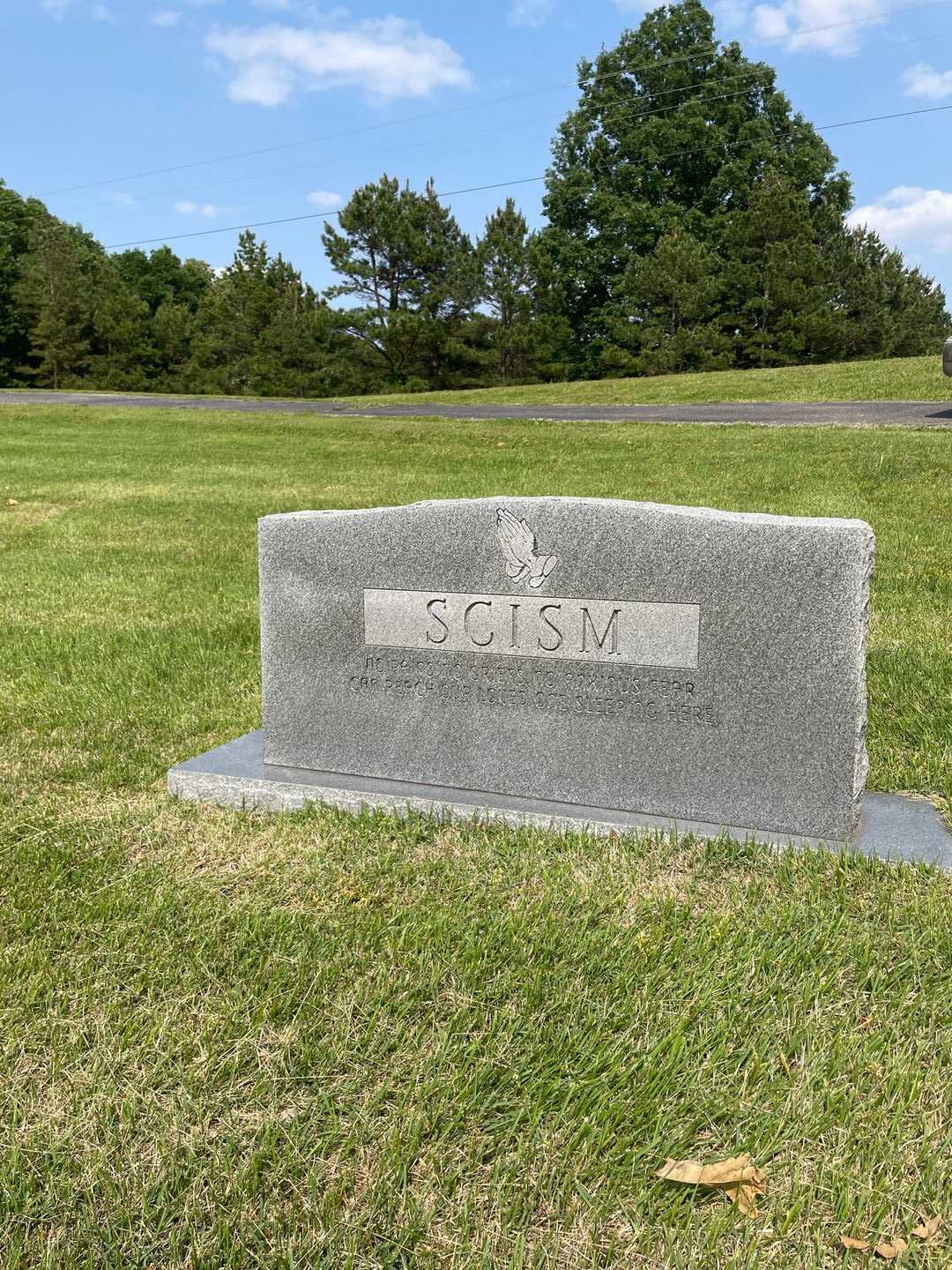 Oscel C. Scism's grave. Photo 2