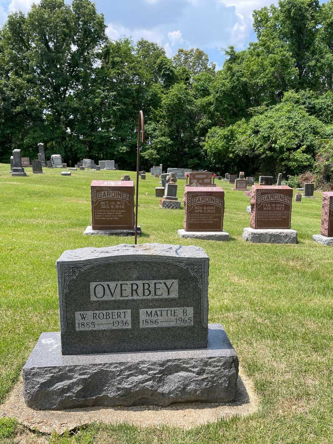 Mattie B. Overbey's grave. Photo 2