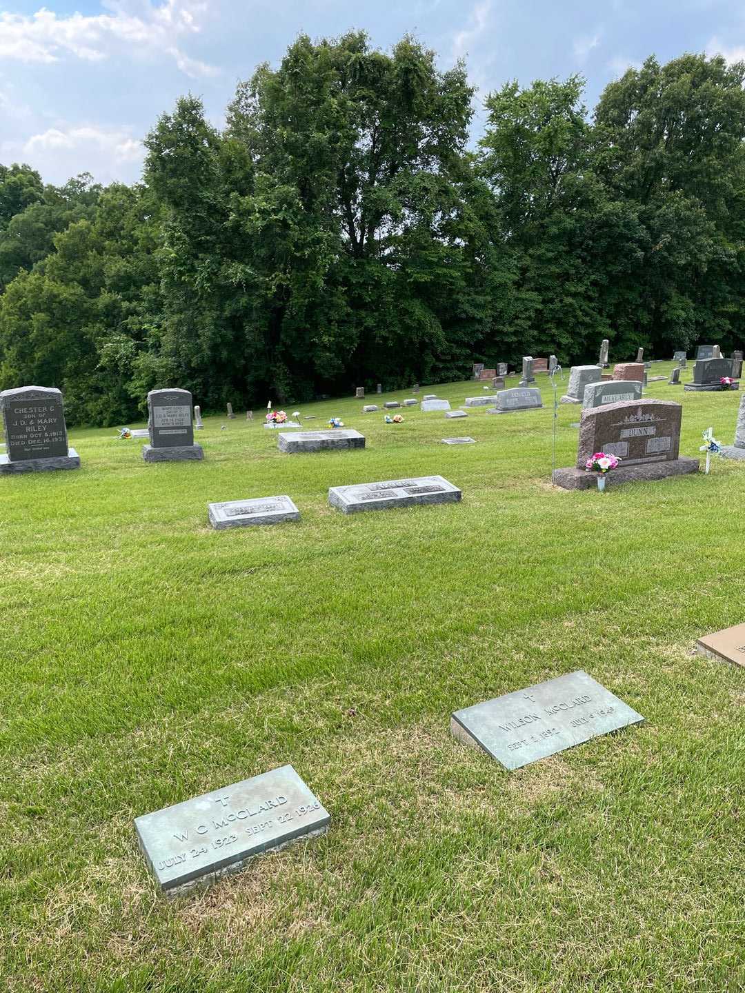 W. C. McClard's grave. Photo 2