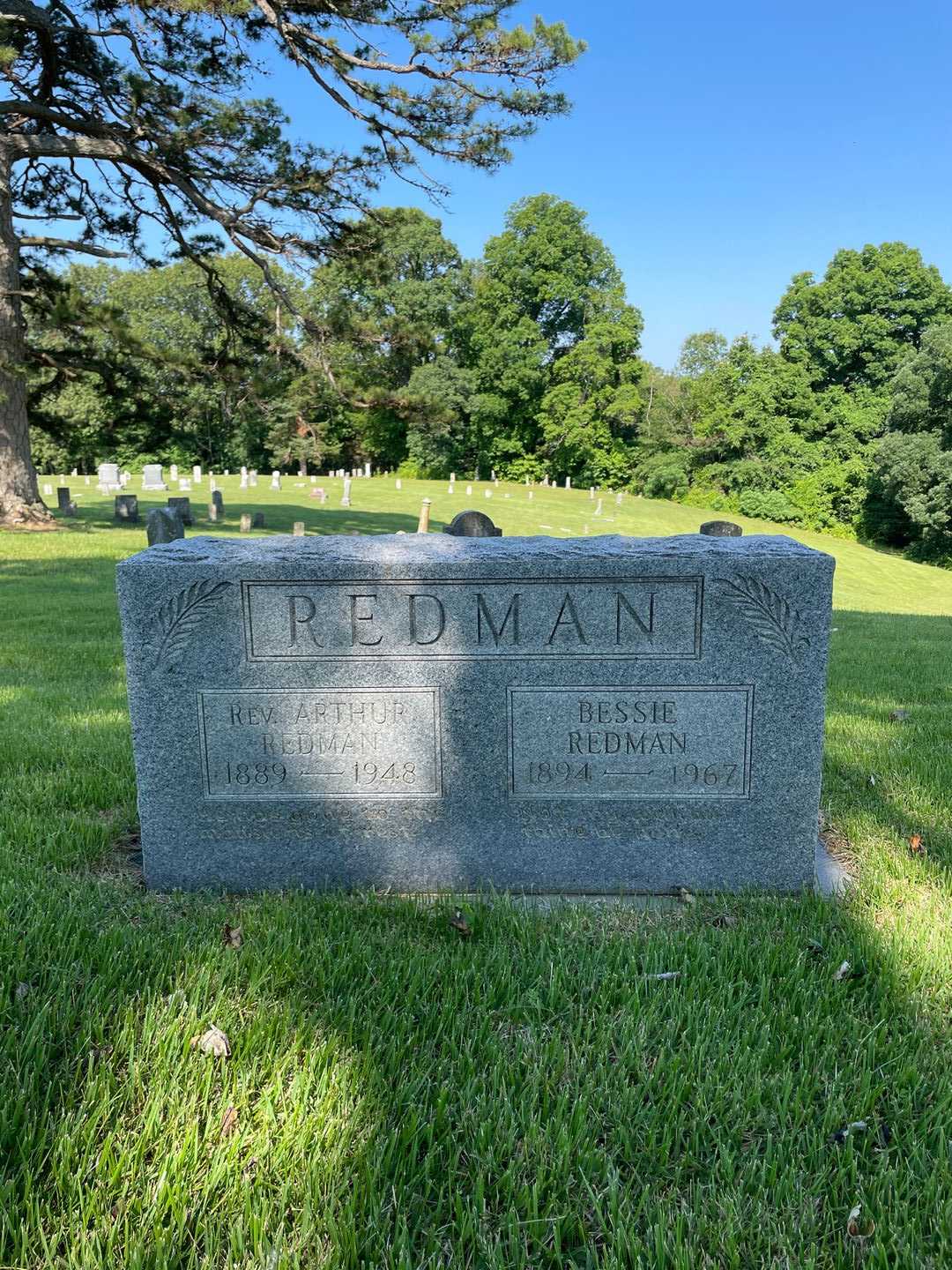 Reverend Arthur Redman's grave. Photo 1