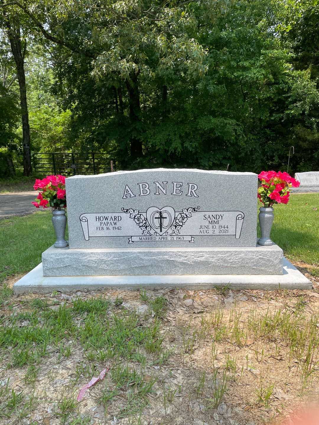 Sandra Sandy "Mimi" Abner's grave. Photo 1