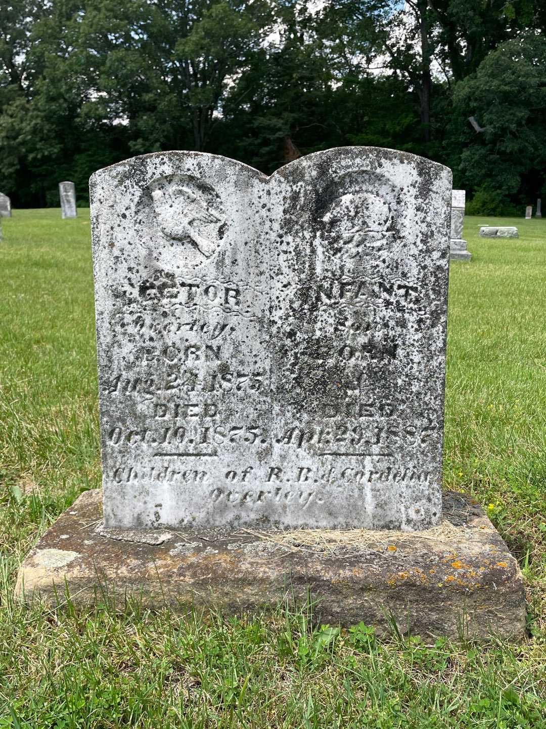 Lector Overbey's grave. Photo 1